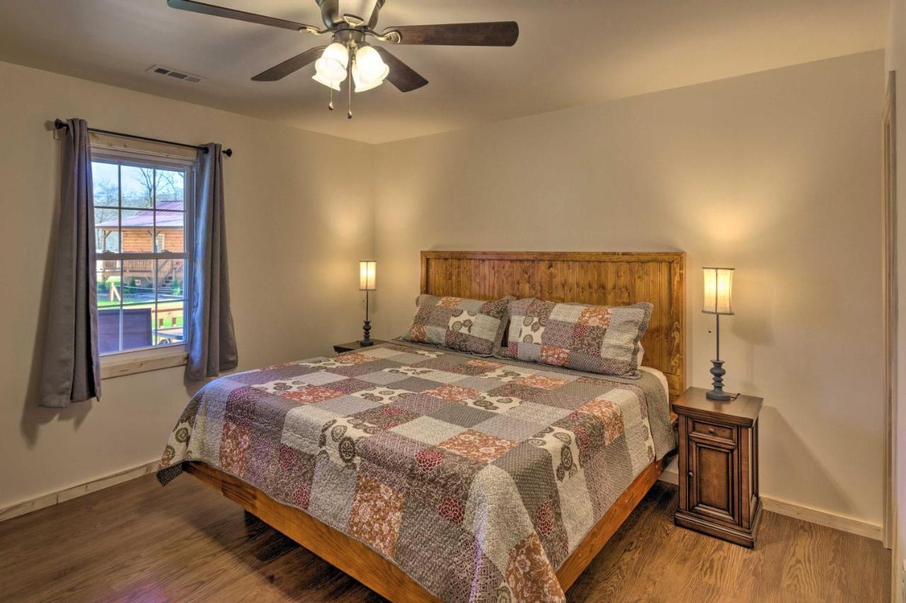 Newly Built Smoky Mountain Cabin Near Bryson City! Экстерьер фото